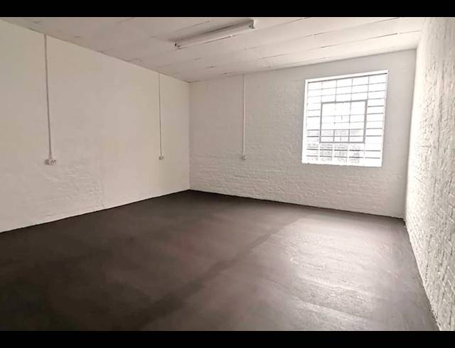 INDUSTRIAL PROPERTY TO RENT IN PAARDEN ISLAND